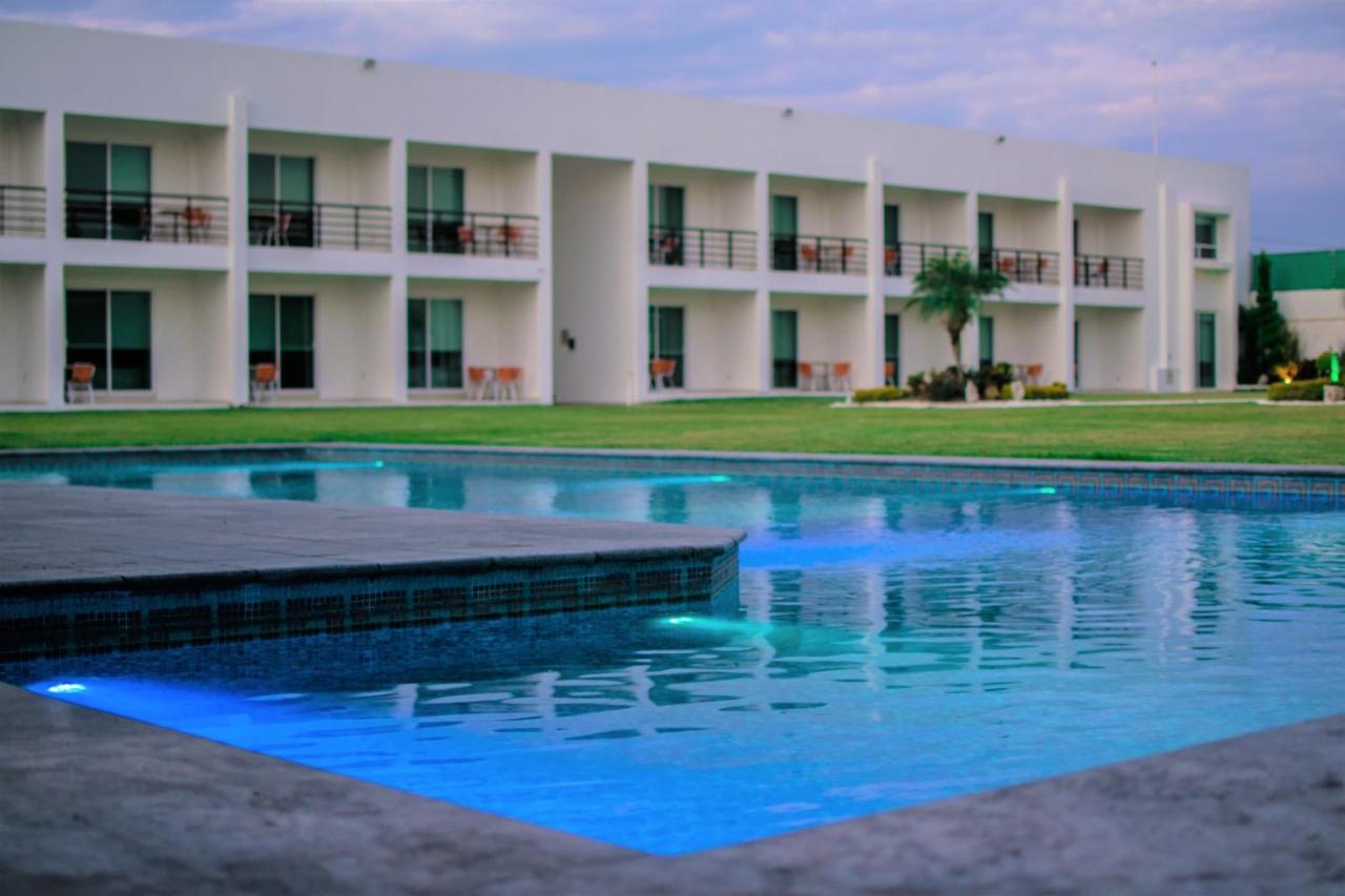 Hotel Aquetzalli Cocoyoc Exterior foto